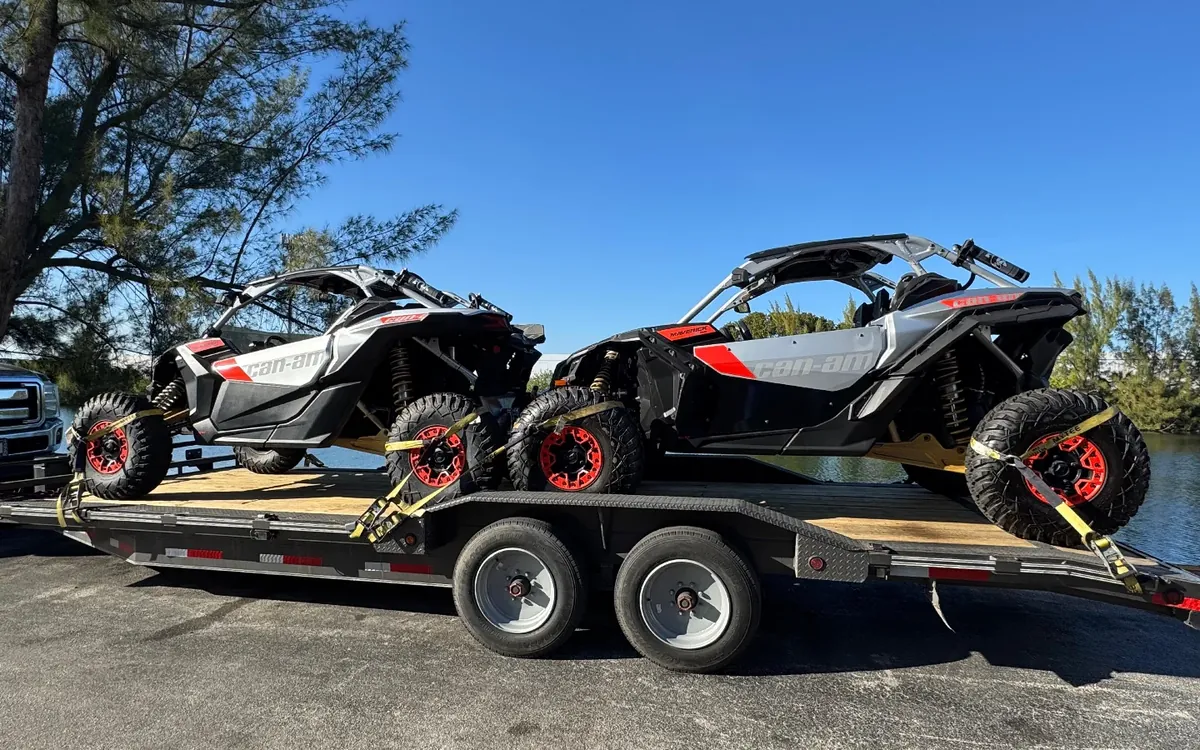 Dos Can-Am Maverick